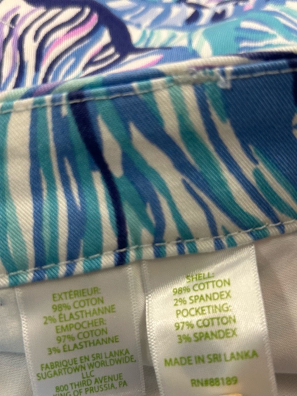 NWT Lilly Pulitzer Callahan stretch shorts, Bermuda Blue, Fishful Thinking, Sz 4 - Picture 5 of 9